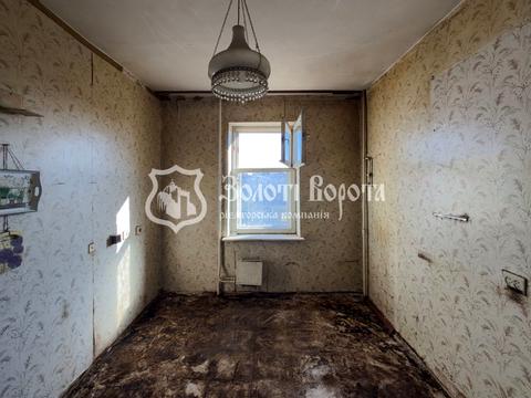 квартира за адресою Сержа Лифаря вул. (Олександра Сабурова), 16