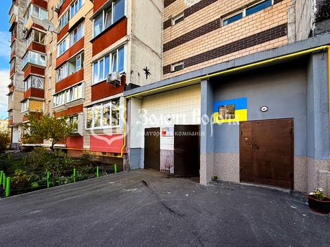 квартира за адресою Сержа Лифаря вул. (Олександра Сабурова), 16