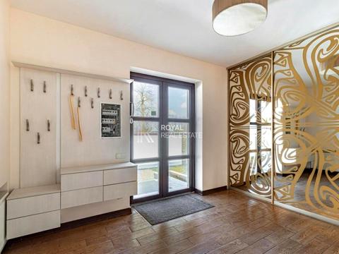 дом по адресу Святищенская ул.