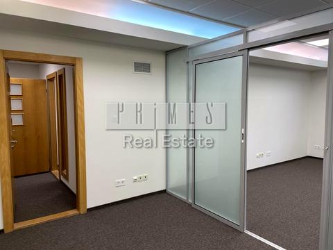 комерційна за адресою Шовковична вул., 42-44