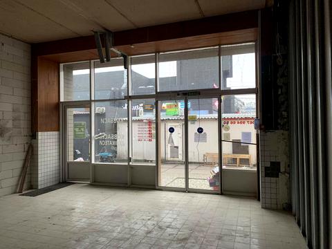 комерційна за адресою Червоної Калини просп. (Володимира Маяковського), 15-А