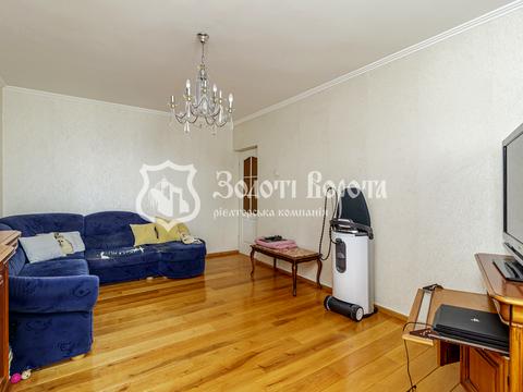 квартира за адресою Оноре де Бальзака вул., 58