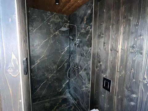 будинок за адресою смт. Верховина, Жаб'євська вул.