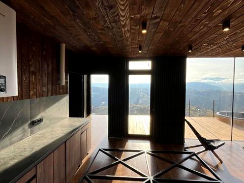 будинок за адресою смт. Верховина, Жаб'євська вул.