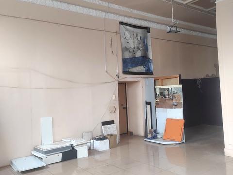 комерційна за адресою Польова вул., 47