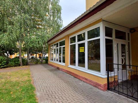 комерційна за адресою Лобановського, 21