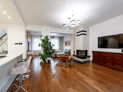 будинок за адресою Володимира Самійленка вул. (), 18