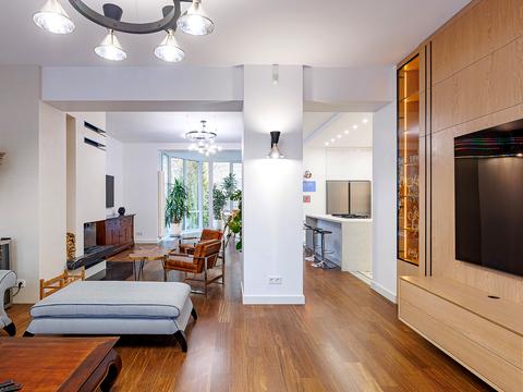 будинок за адресою Володимира Самійленка вул. (), 18