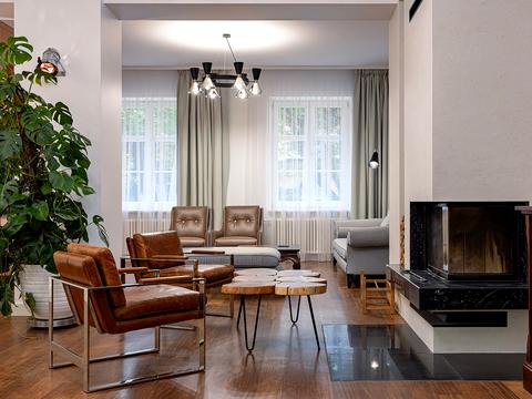 будинок за адресою Володимира Самійленка вул. (), 18