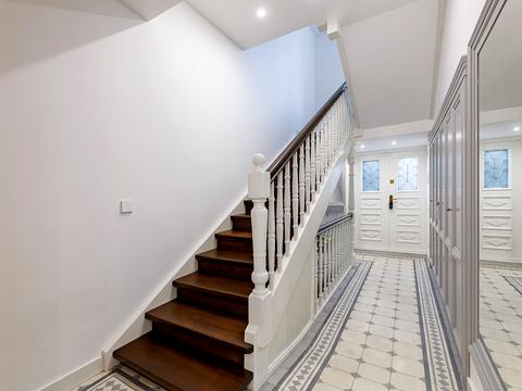 будинок за адресою Володимира Самійленка вул. (), 18