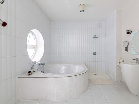 будинок за адресою Володимира Самійленка вул. (), 18