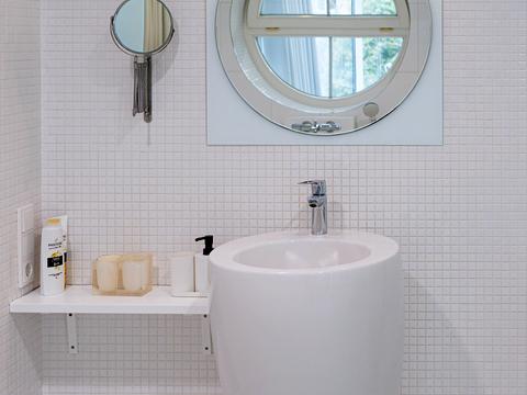 будинок за адресою Володимира Самійленка вул. (), 18