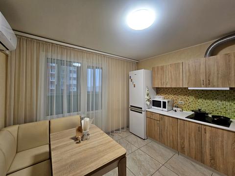 квартира за адресою Сергія Данченка вул., 1