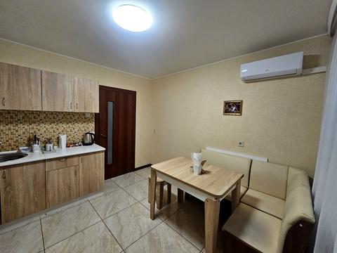 квартира за адресою Сергія Данченка вул., 1