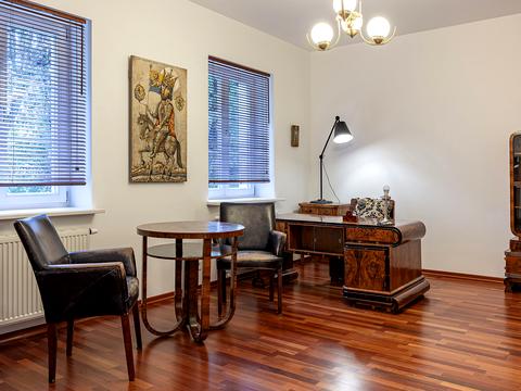 будинок за адресою Володимира Самійленка вул. (), 18