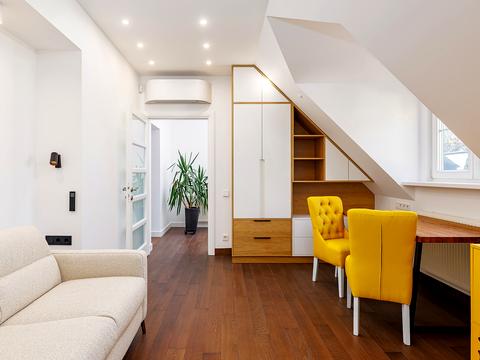 будинок за адресою Володимира Самійленка вул. (), 18