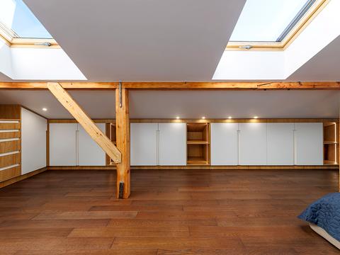 будинок за адресою Володимира Самійленка вул. (), 18