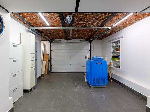 будинок за адресою Володимира Самійленка вул. (), 18