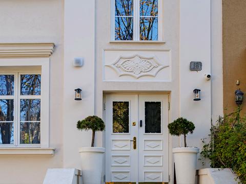 будинок за адресою Володимира Самійленка вул. (), 18