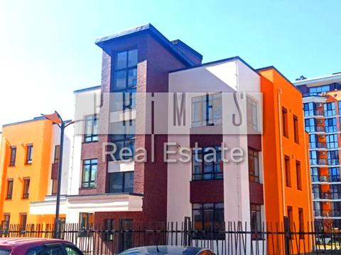 комерційна за адресою Прорізна, 1