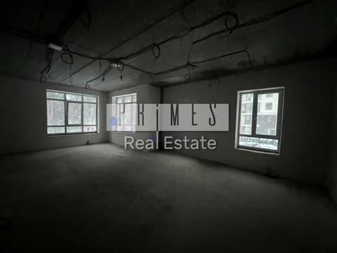 комерційна за адресою Прорізна, 1