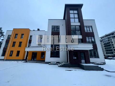 комерційна за адресою Прорізна, 1