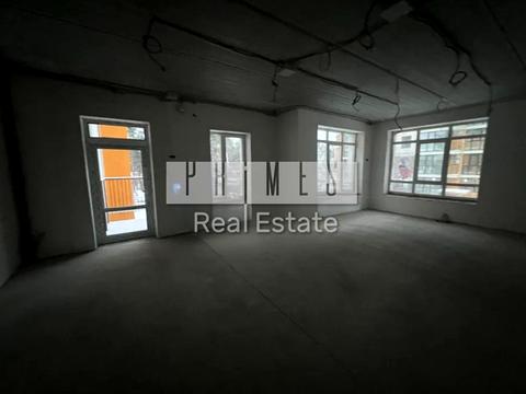 комерційна за адресою Прорізна, 1