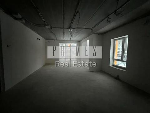 комерційна за адресою Прорізна, 1