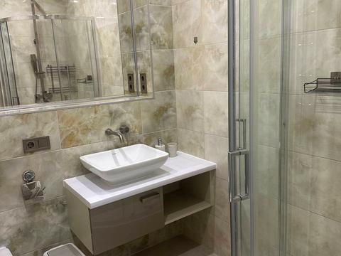 квартира за адресою Василя Вишиваного вул., 42-А