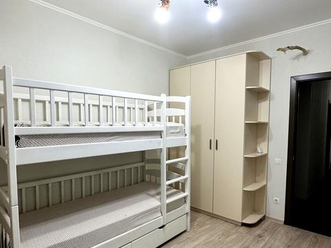 квартира за адресою Регенераторна вул., 4 к10