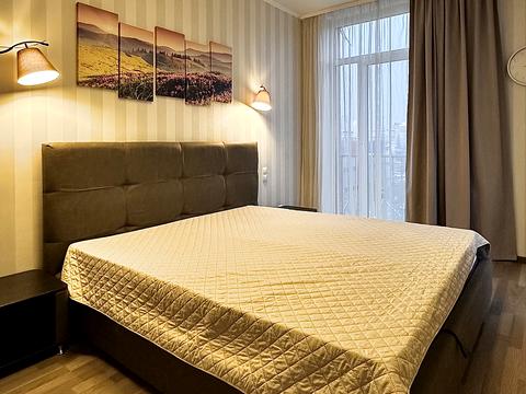 квартира за адресою Регенераторна вул., 4 к10