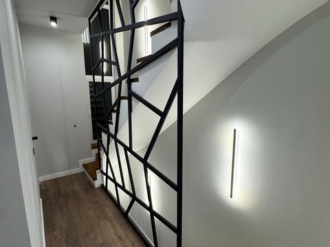 будинок за адресою Райдужна вул., 65