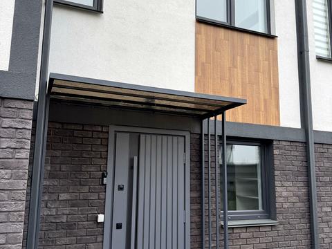 будинок за адресою Райдужна вул., 65