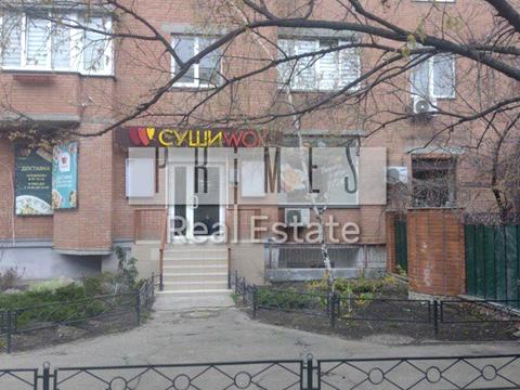 комерційна за адресою Анни Ахматової вул., 3