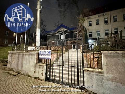 комерційна за адресою Вокзальна, 21