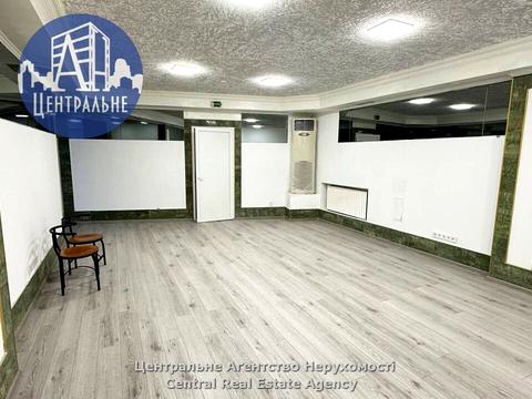 комерційна за адресою Вокзальна, 21А