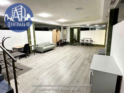 комерційна за адресою Вокзальна, 21А