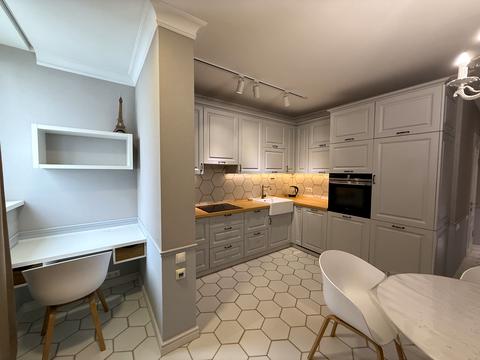 квартира за адресою Драгоманова вул., 2-А