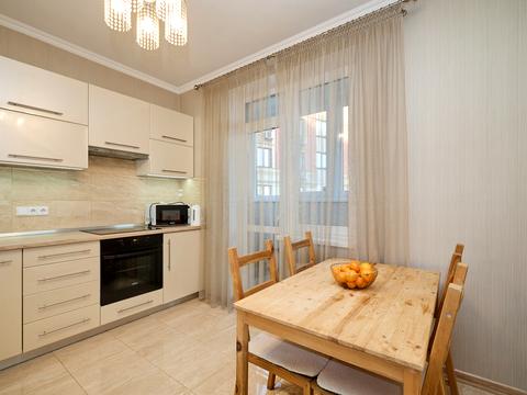 квартира по адресу Полтавская ул., 27