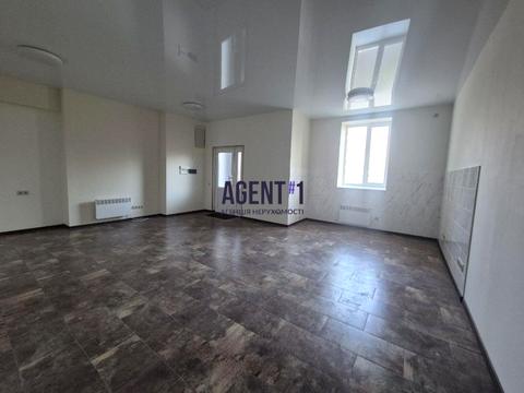 комерційна за адресою Машинобудівників вул., 23