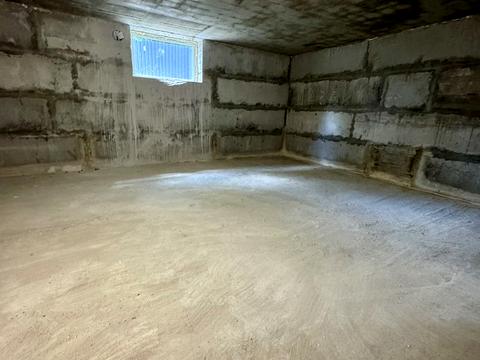 комерційна за адресою Лугова, 6