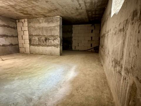 комерційна за адресою Лугова, 6