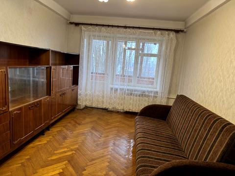 квартира за адресою Остапа Вишні вул., 7