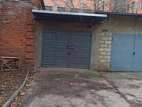 паркомісце за адресою Науки просп. (Леніна), 50