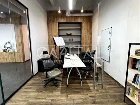 коммерческая по адресу Князей Острожских ул. (Московська), 23