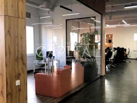 коммерческая по адресу Князей Острожских ул. (Московська), 23