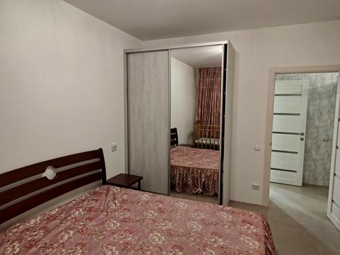 квартира за адресою Віктора Некрасова вул. (Північно-Сирецька), 8