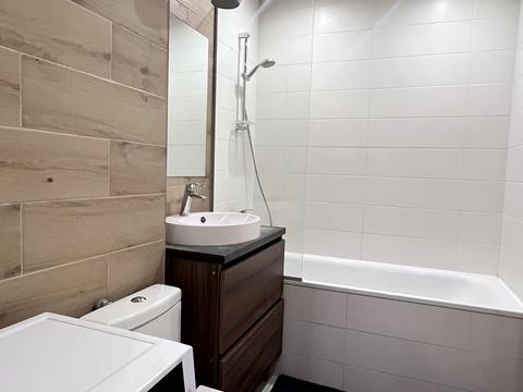 квартира по адресу Васильковая ул., 2