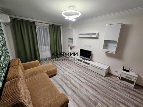 квартира за адресою Євгена Маланюка вул. (Степана Сагайдака), 7