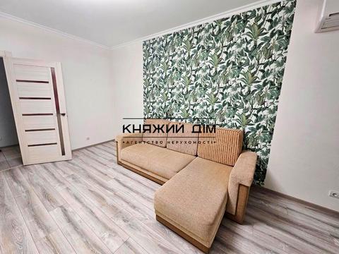 квартира за адресою Євгена Маланюка вул. (Степана Сагайдака), 7